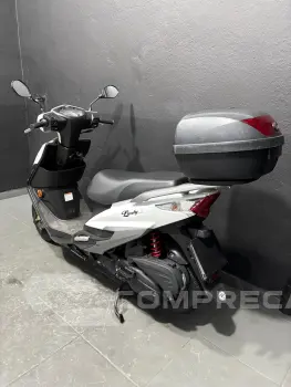 LINDY 125 CBS