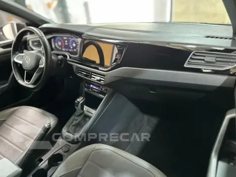 Nivus 1.0 4P FLEX 200 TSI HIGHLINE TURBO AUTOMÁTICO