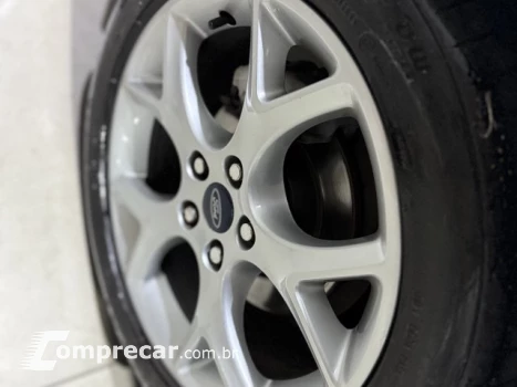 FOCUS HATCH - 2.0 TITANIUM 16V 4P POWERSHIFT