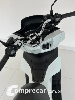 PCX 160