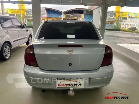 CORSA 1.4 MPFI PREMIUM SEDAN 8V FLEX 4P MANUAL
