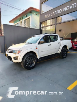 L200 Triton HLS 2.4 Flex 16V CD Mec.