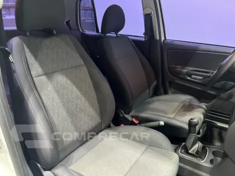 FOX 1.6 I- TREND 8V MANUAL