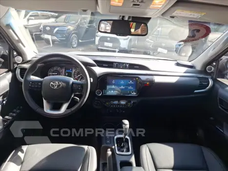 HILUX 2.8 D-4D TURBO DIESEL CD SRX 4X4 AUTOMÁTICO