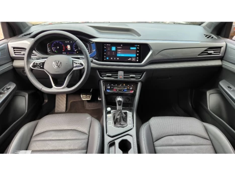 TAOS 1.4 250 TSI TOTAL FLEX HIGHLINE AUTOMÁTICO