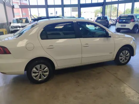 VOYAGE 1.0 MI 8V