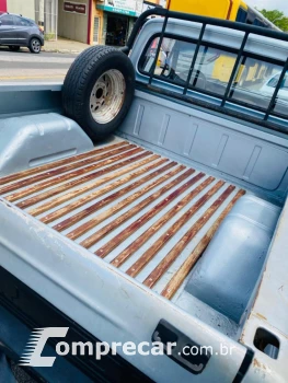 F-1000 2.5 XL 4X2 CS 8V Turbo