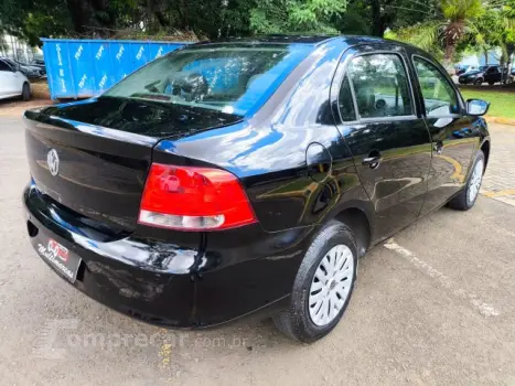 VOYAGE - 1.6 MI 8V 4P MANUAL