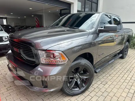 1500 5.7 V8 Limited Night Edition CD 4X4