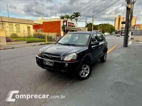 Hyundai TUCSON 2.0 MPFI GLS 16V 143cv 2WD 4 portas