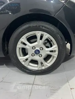 Fiesta Sedan 1.6 4P FLEX SE POWERSHIFT AUTOMÁTICO