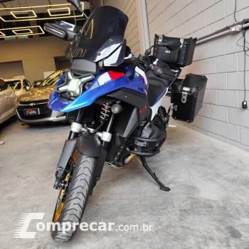 GS1300 TROPHY