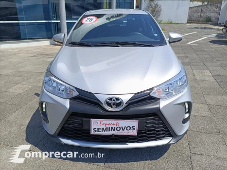 Toyota YARIS 1.5 16V FLEX XL MULTIDRIVE 4 portas