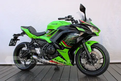 KAWASAKI NINJA 650 KRT EDITION