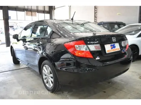 CIVIC - 1.8 LXS 16V 4P AUTOMÁTICO