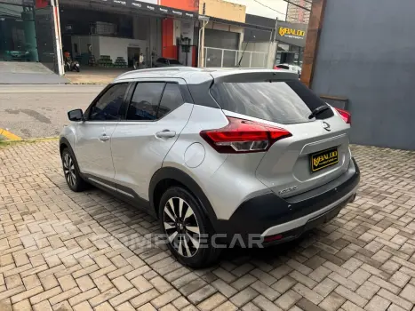 KICKS SV 1.6 16V FlexStar 5p Aut.