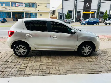 SANDERO 1.6 Expression 8V