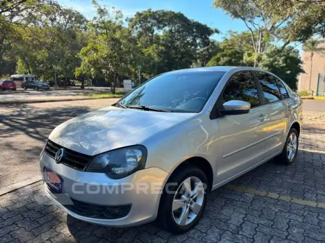 POLO SEDAN 1.6 MI 8V