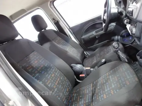 UNO - 1.0 EVO VIVACE 8V 4P MANUAL