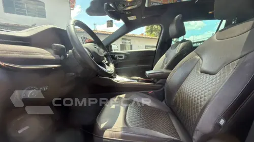 Commander 1.3 16V 4P FLEX T270 OVERLAND TURBO AUTOMÁTICO AT6