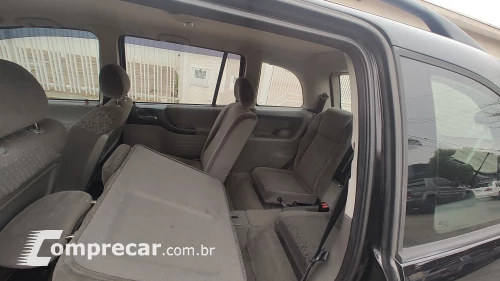 ZAFIRA 2.0 MPFI Elegance 8V