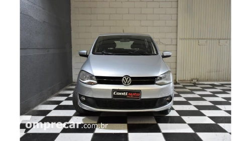 Volkswagen FOX - 1.6 MI ROCK IN RIO 8V 4P MANUAL 4 portas