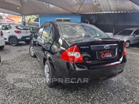 FIESTA SEDAN - 1.0 MPI SEDAN 8V 4P MANUAL