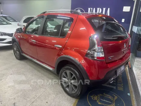 SANDERO STEPWAY Hi-F. R. CURL 1.6 16V 5p
