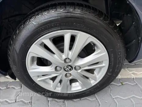 YARIS 1.5 16V Sedan XL