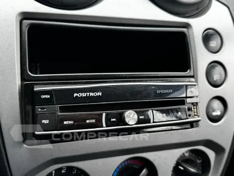 FIESTA 1.6 MPI Class Sedan 8V