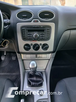 FOCUS 1.6 GL 16V