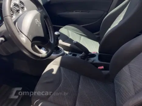 308 - 1.6 ACTIVE 16V 4P MANUAL