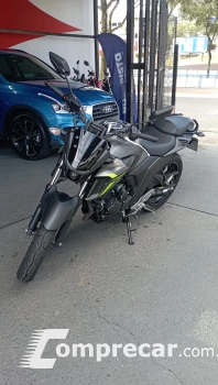 YAMAHA FZ25 FAZER