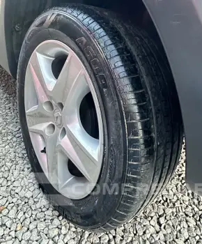 Sandero 1.6 16V 4P FLEX STEPWAY