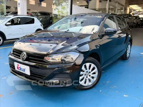 Volkswagen POLO 1.0 MPI TOTAL FLEX MANUAL 4 portas