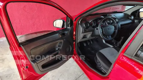 FIESTA 1.0 MPI Class Hatch 8V