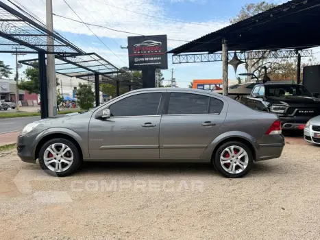 VECTRA 2.0 MPFI ELEGANCE 8V 140CV FLEX 4P MANUAL