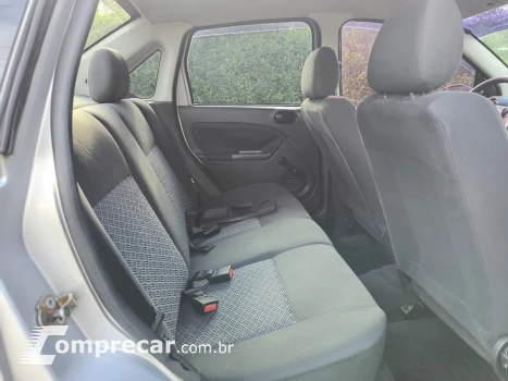 FIESTA 1.6 Rocam Sedan 8V