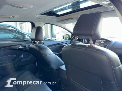 FOCUS 2.0 Titanium Plus Sedan 16V