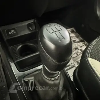 Kwid KWID Intense 1.0 Flex 12V 5p Mec.