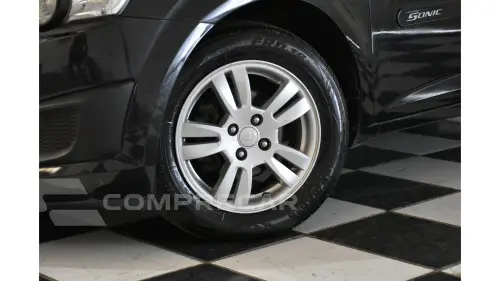 SONIC HATCH - 1.6 LT 16V 4P MANUAL