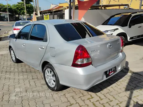 ETIOS 1.5 X Plus Sedan 16V