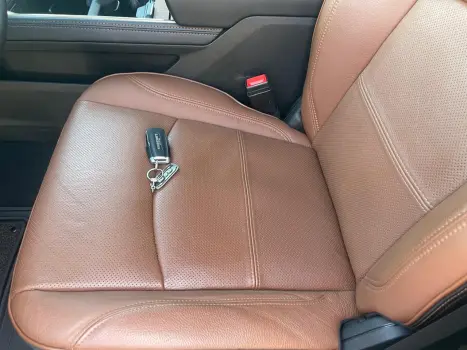 RAM 6.7 3500 Laramie Longhorn 4X4 CD 6 Cilindros Turbo