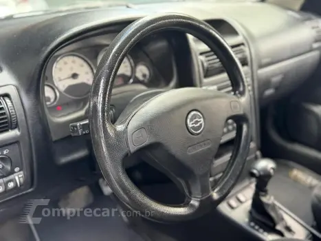 ASTRA 2.0 MPFI Advantage 8V