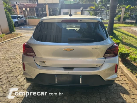 ONIX 1.0 Turbo LT
