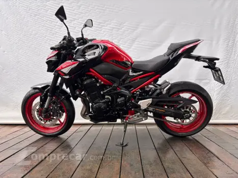 KAWASAKI Z900