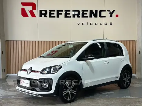 Volkswagen UP 1.0 170 TSI TOTAL FLEX XTREME 4P MANUAL 4 portas
