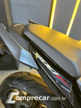 CB Twister 300 F