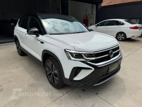 Taos 1.4 250 Tsi Total Flex Highline Automático