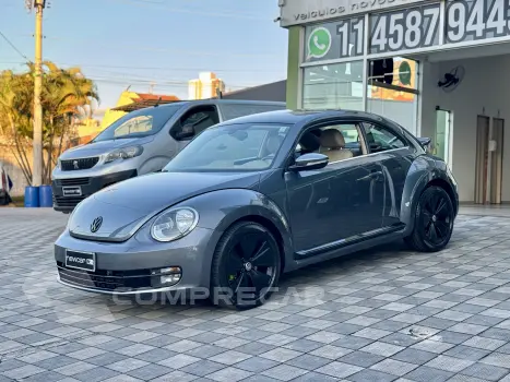 Volkswagen Fusca 2.0 TSI 16V Aut. 2 portas